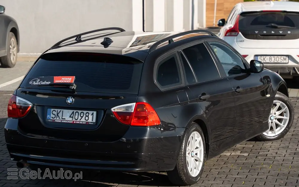 BMW Seria 3 320d DPF Edition Exclusive