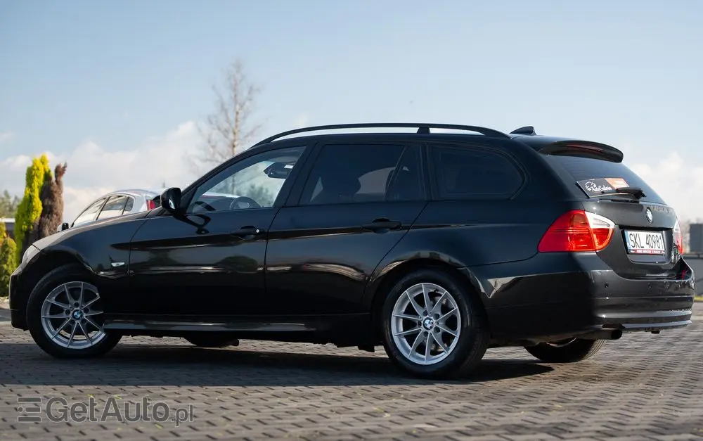 BMW Seria 3 320d DPF Edition Exclusive