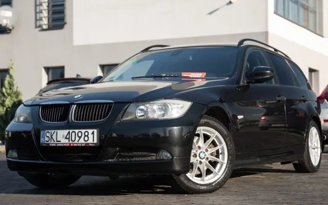BMW Seria 3 320d DPF Edition Exclusive