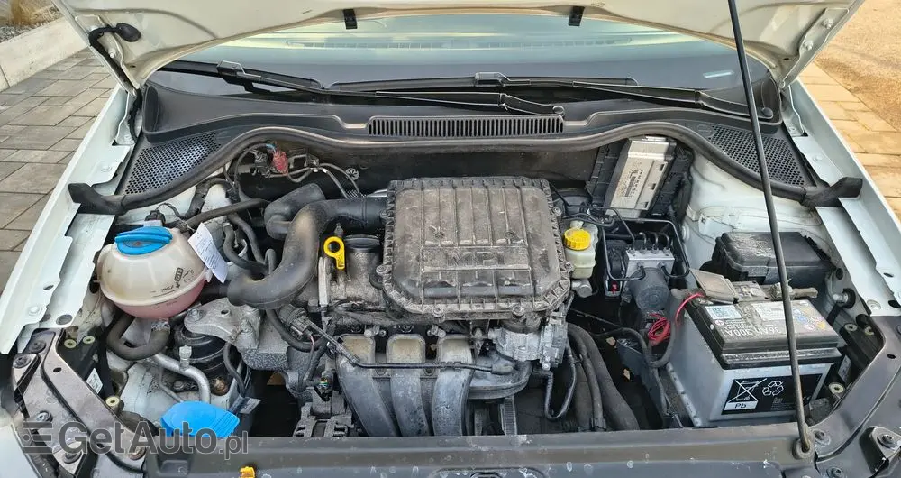 VOLKSWAGEN Polo 1.0 Trendline Perfectline