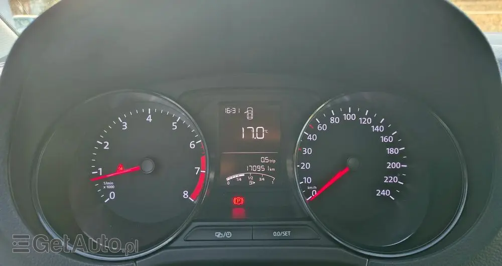 VOLKSWAGEN Polo 1.0 Trendline Perfectline