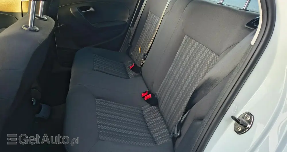 VOLKSWAGEN Polo 1.0 Trendline Perfectline