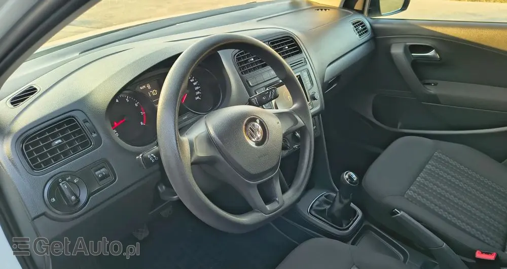 VOLKSWAGEN Polo 1.0 Trendline Perfectline