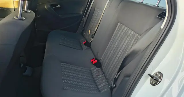 VOLKSWAGEN Polo 1.0 Trendline Perfectline