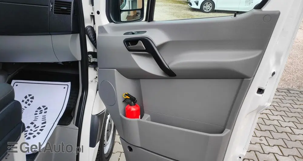 VOLKSWAGEN CRAFTER 2.0 TDI, L2H2 , Sredni , Krajowy, Euro5 , Blaszak, 