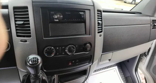 VOLKSWAGEN CRAFTER 2.0 TDI, L2H2 , Sredni , Krajowy, Euro5 , Blaszak, 