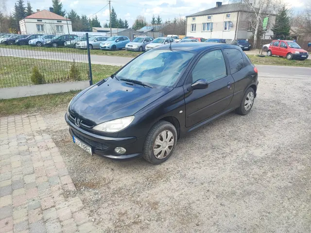 PEUGEOT 206 