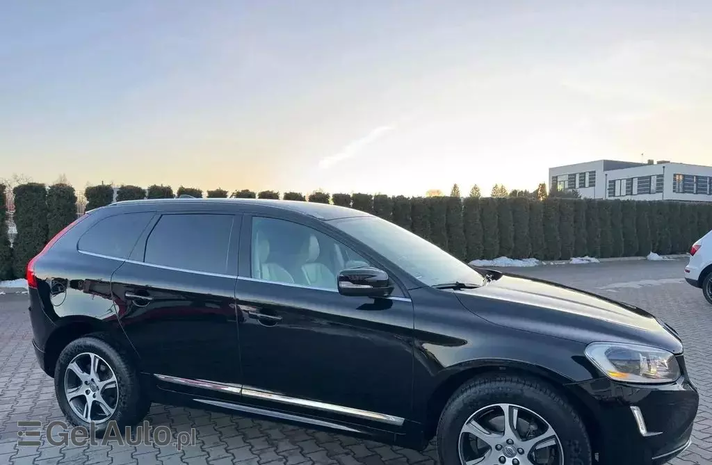 VOLVO Xc 60 