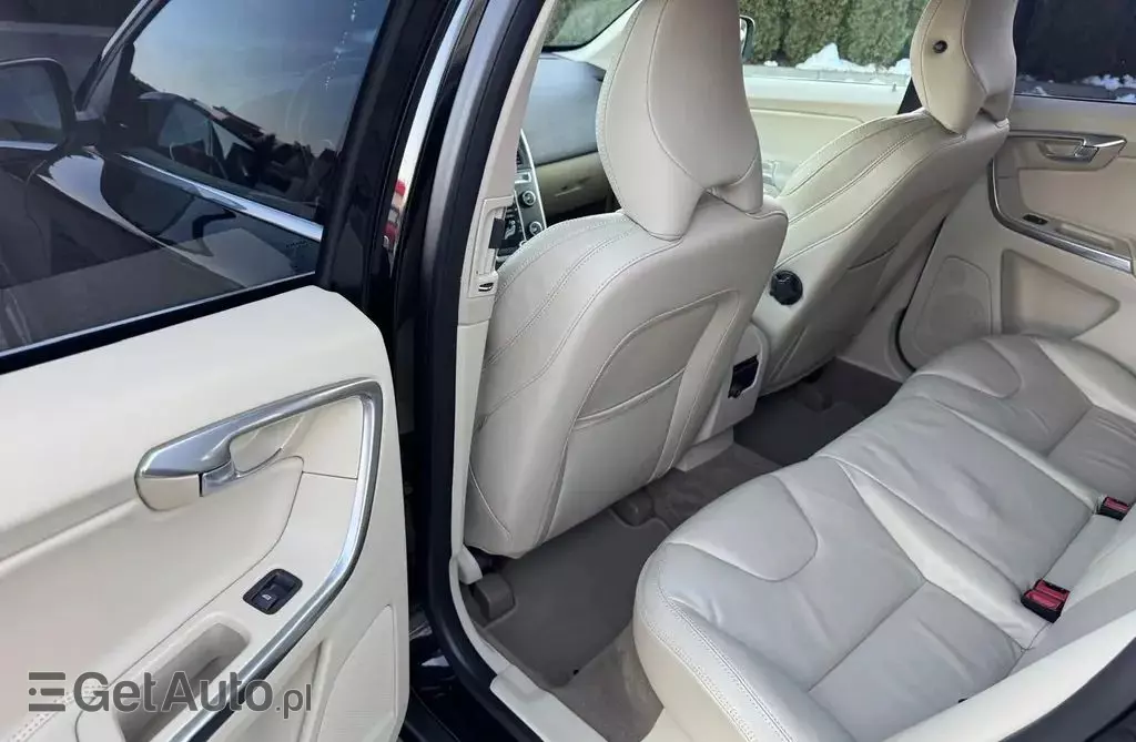 VOLVO Xc 60 