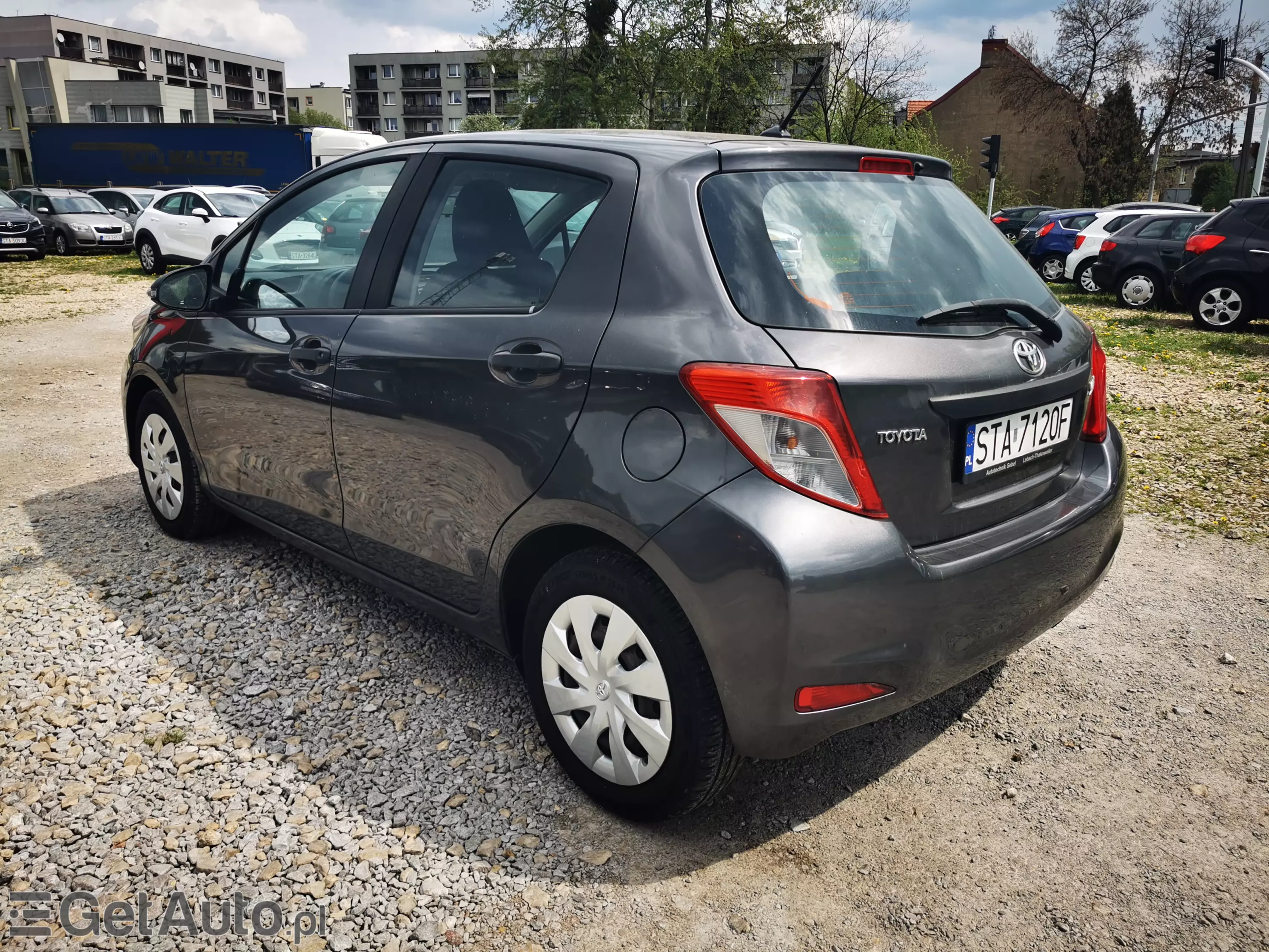 TOYOTA Yaris 1.0 Life