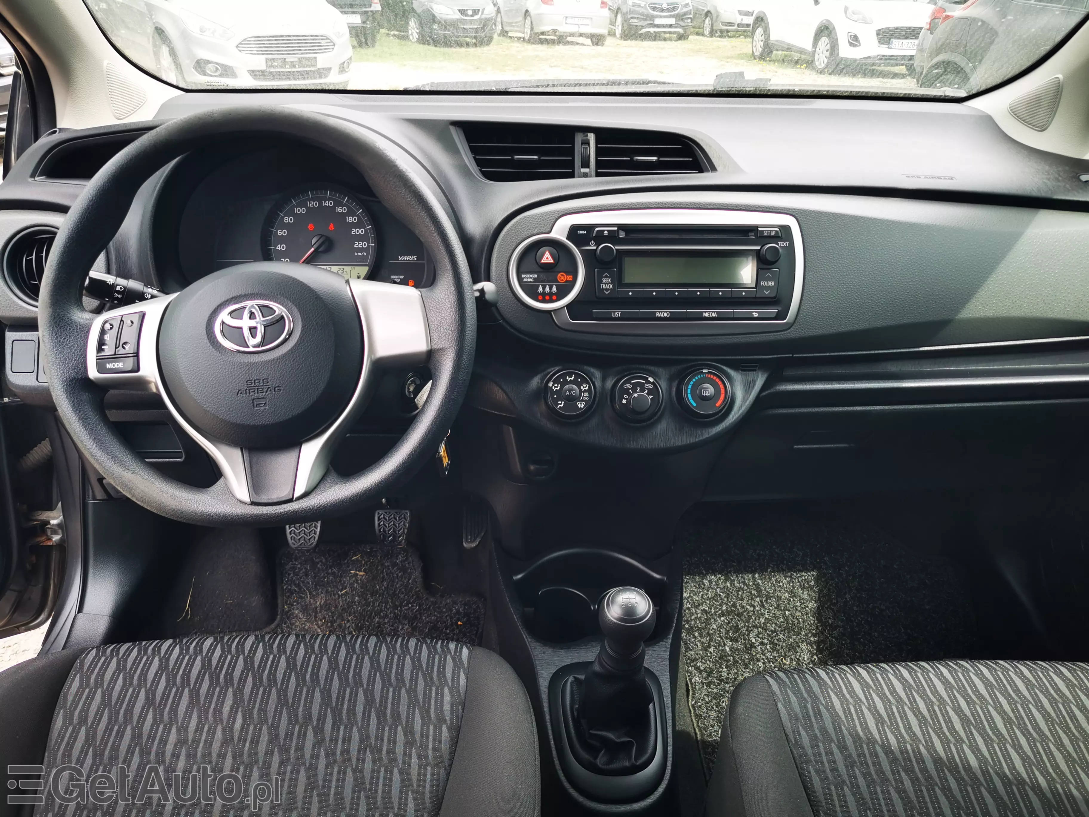TOYOTA Yaris 1.0 Life