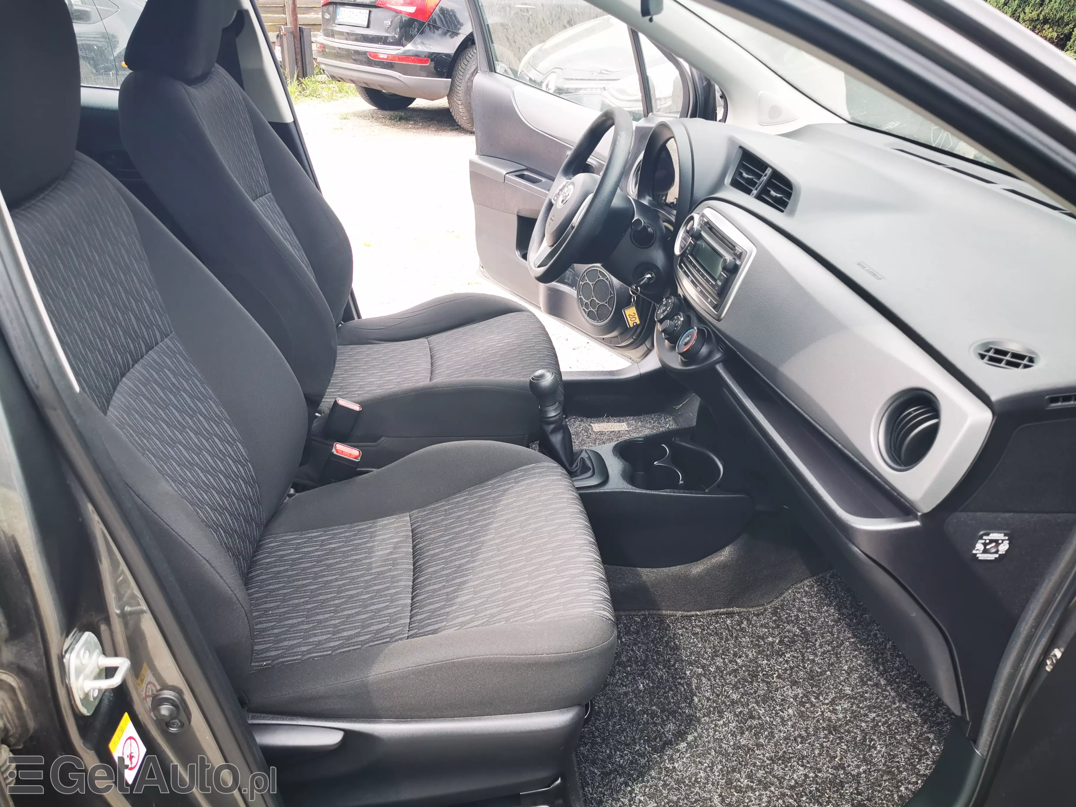 TOYOTA Yaris 1.0 Life