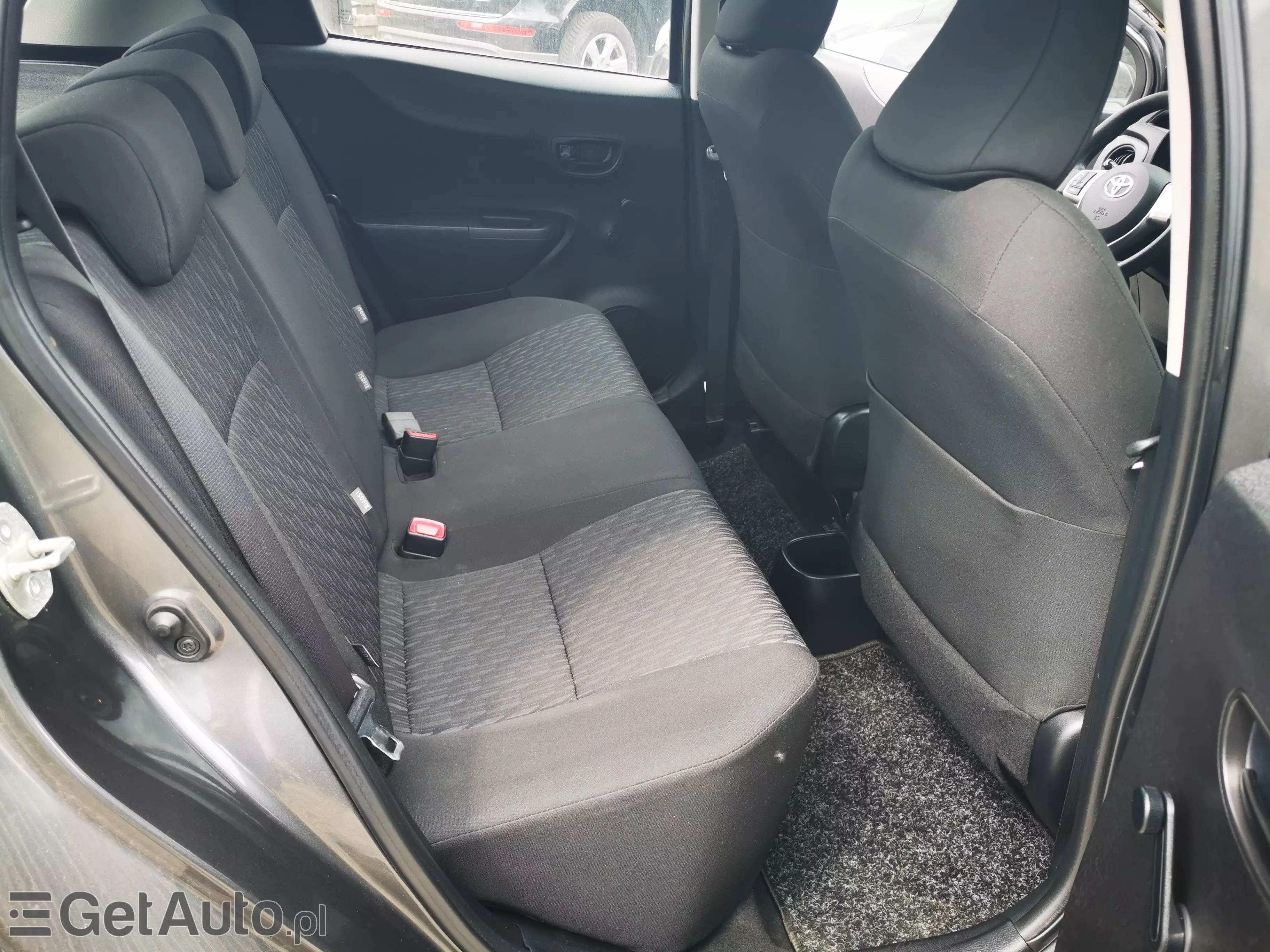 TOYOTA Yaris 1.0 Life