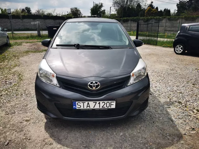TOYOTA Yaris 1.0 Life