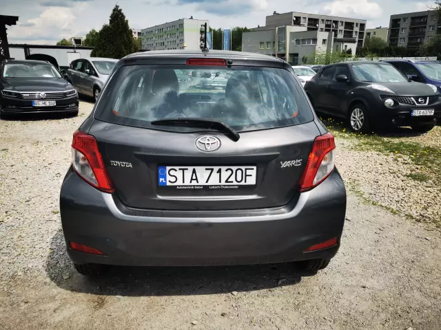 TOYOTA Yaris 1.0 Life