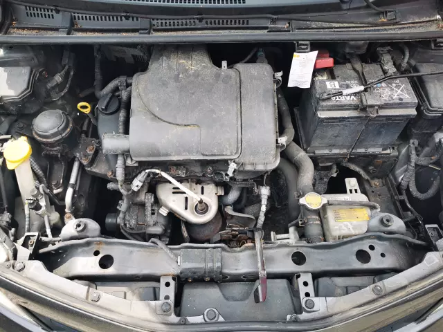 TOYOTA Yaris 1.0 Life