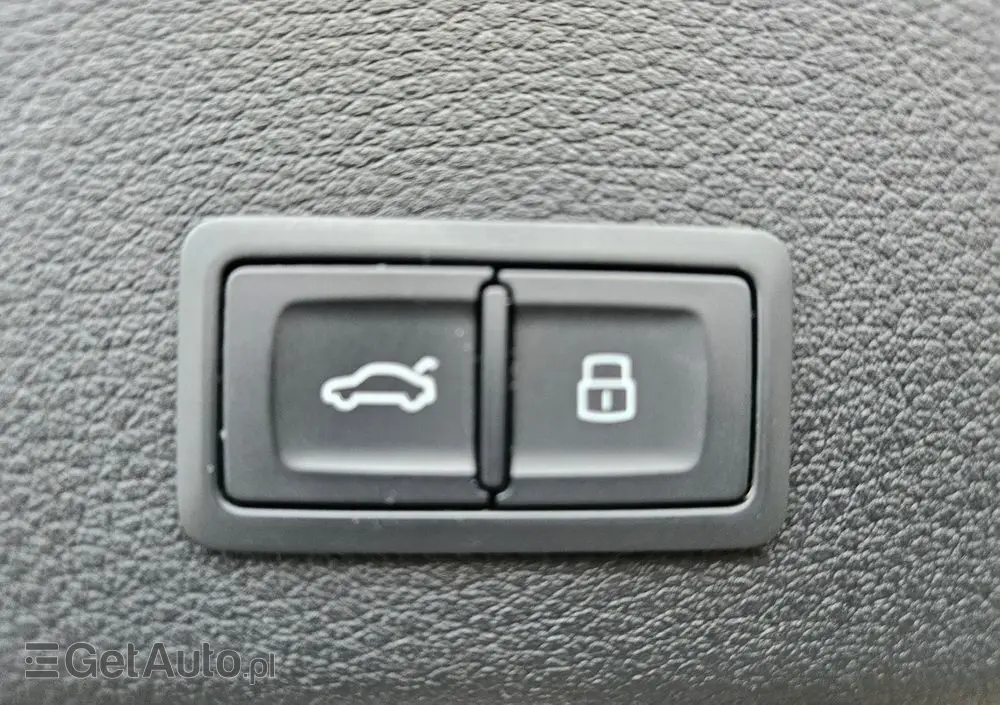 AUDI E-tron 50 Quattro