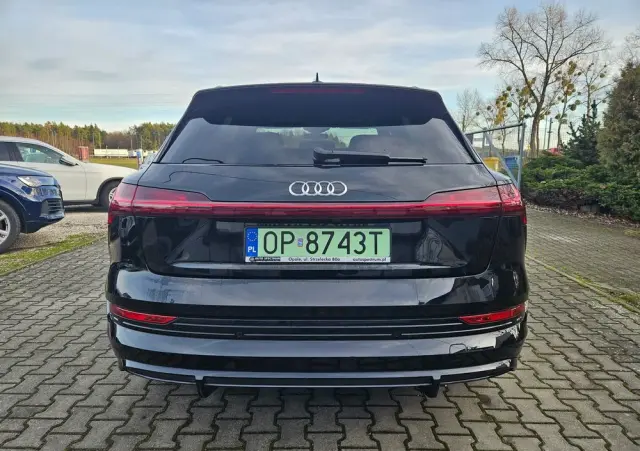 AUDI E-tron 50 Quattro