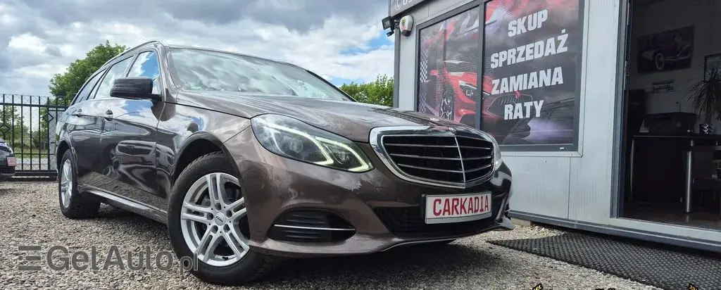 MERCEDES-BENZ Klasa E 