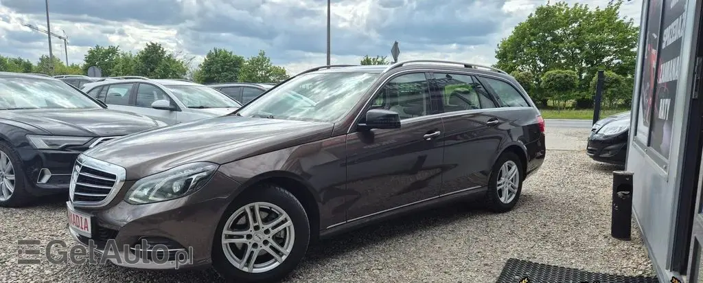 MERCEDES-BENZ Klasa E 