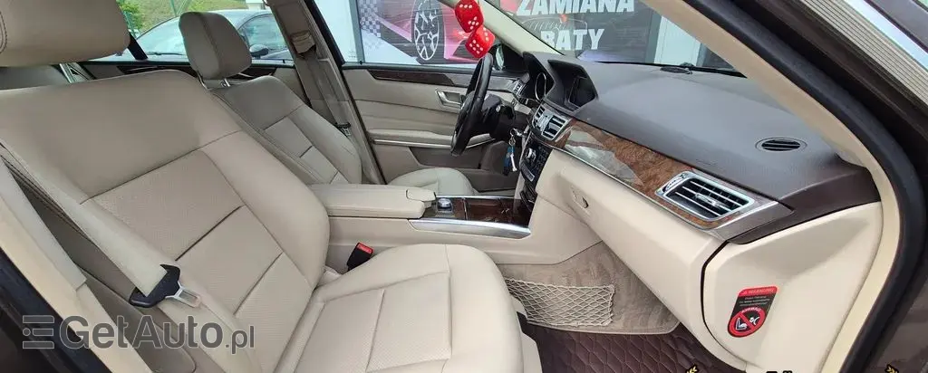 MERCEDES-BENZ Klasa E 