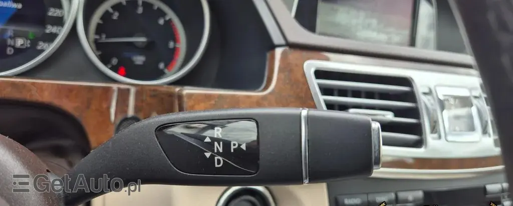 MERCEDES-BENZ Klasa E 