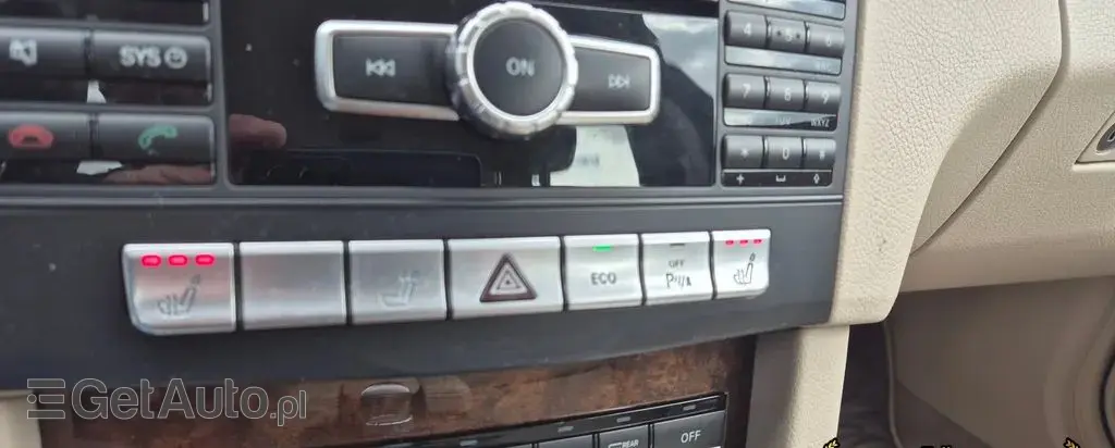 MERCEDES-BENZ Klasa E 