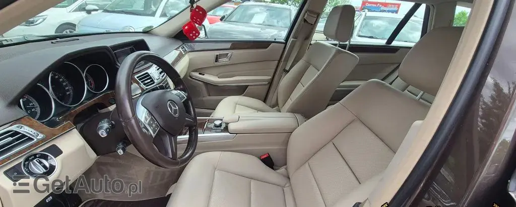 MERCEDES-BENZ Klasa E 