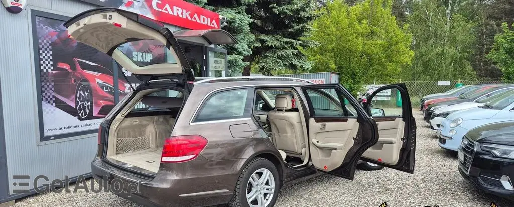 MERCEDES-BENZ Klasa E 