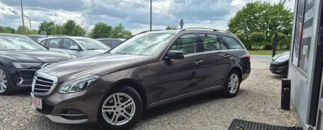 MERCEDES-BENZ Klasa E 