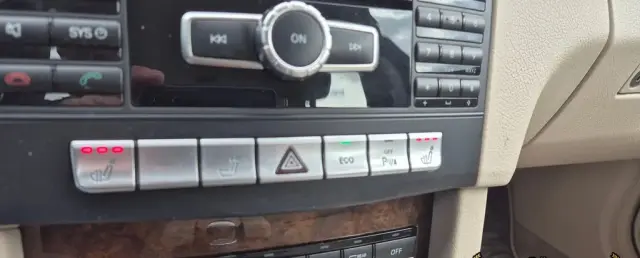 MERCEDES-BENZ Klasa E 