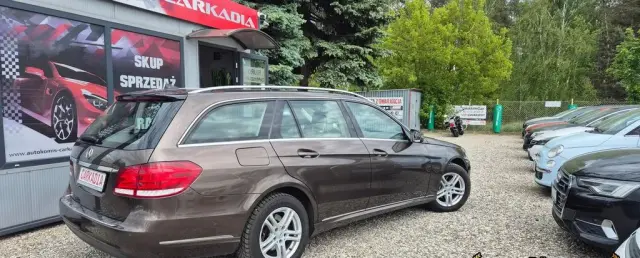 MERCEDES-BENZ Klasa E 