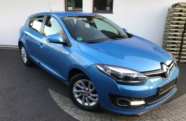 RENAULT Megane 