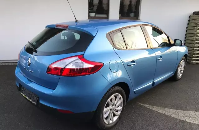 RENAULT Megane 
