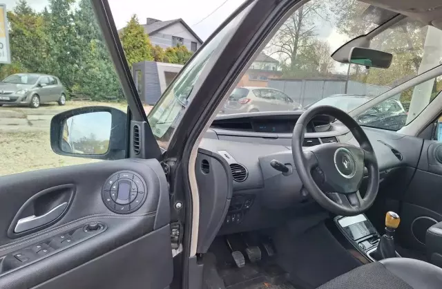 RENAULT Espace 2.0 dCi (150 KM)