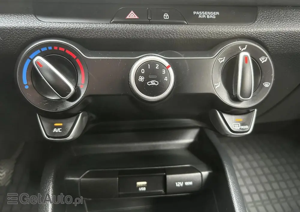 KIA Rio 1.2 M