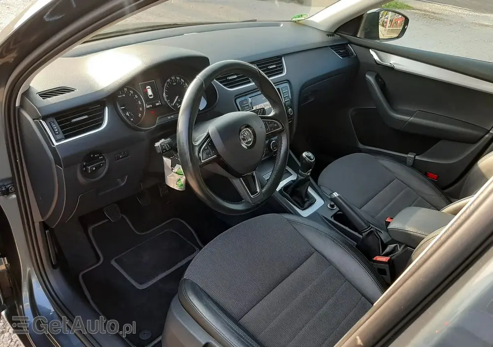 SKODA Octavia 1.6 TDI Green tec Edition