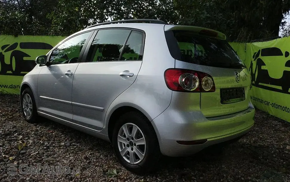 VOLKSWAGEN Golf Plus 1.6 Comfortline