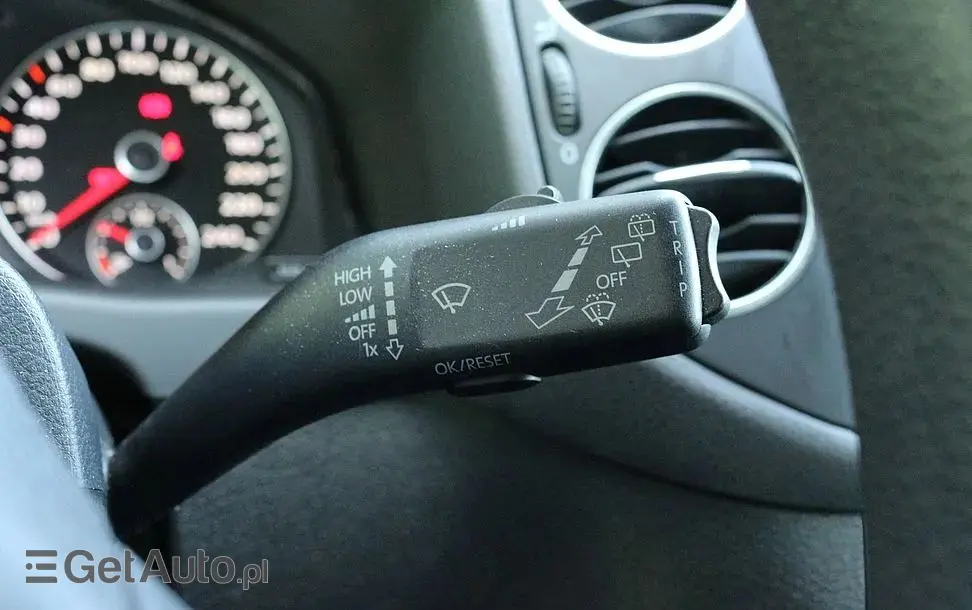 VOLKSWAGEN Golf Plus 1.6 Comfortline