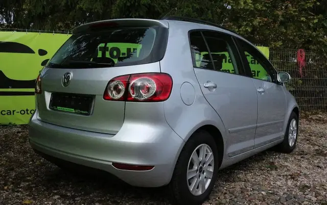 VOLKSWAGEN Golf Plus 1.6 Comfortline