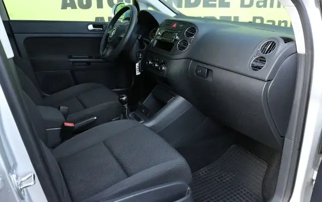 VOLKSWAGEN Golf Plus 1.6 Comfortline