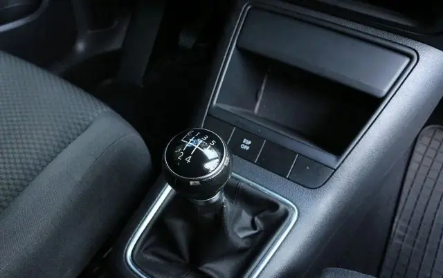 VOLKSWAGEN Golf Plus 1.6 Comfortline