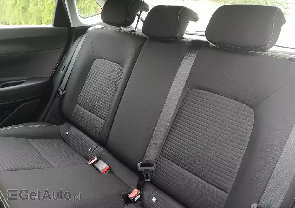 HYUNDAI I20 1.0 T-GDI 48V-Hybrid DCT Connect & Go