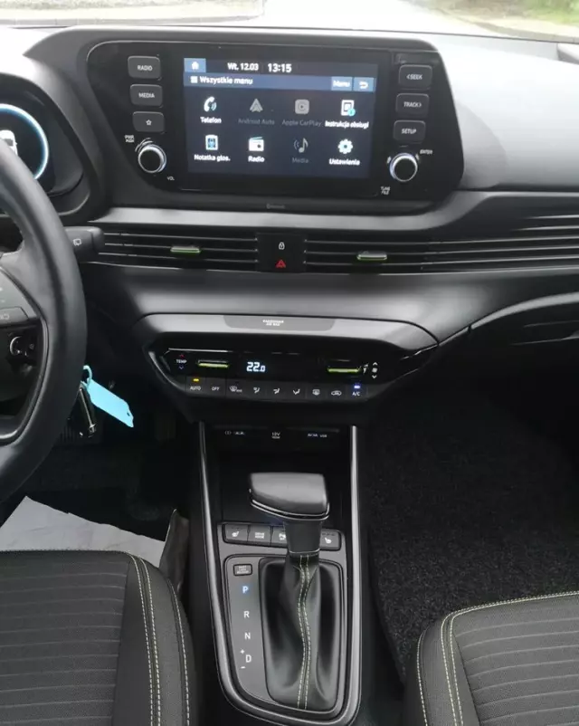 HYUNDAI I20 1.0 T-GDI 48V-Hybrid DCT Connect & Go