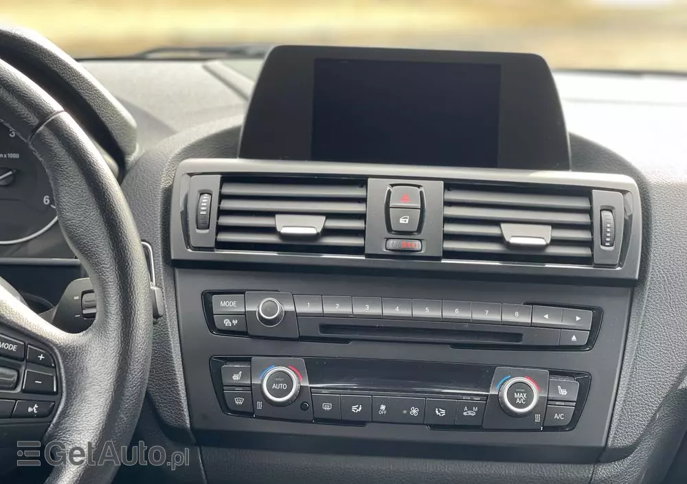 BMW Seria 1 114d Advantage