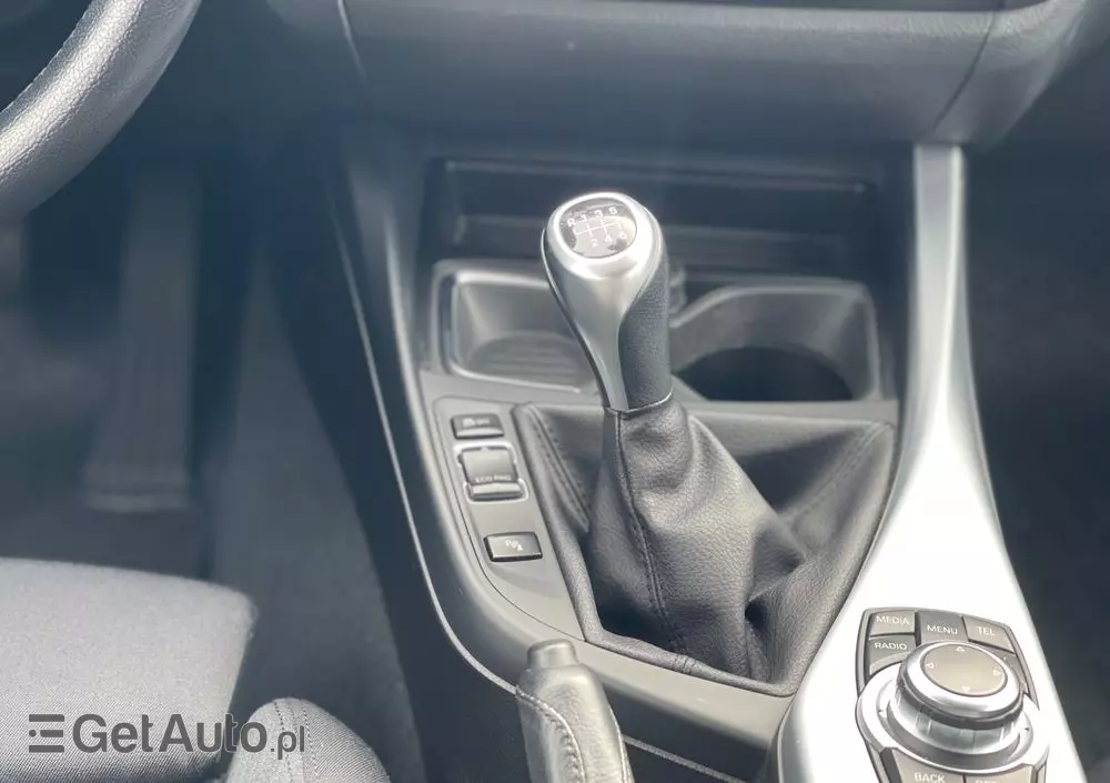 BMW Seria 1 114d Advantage