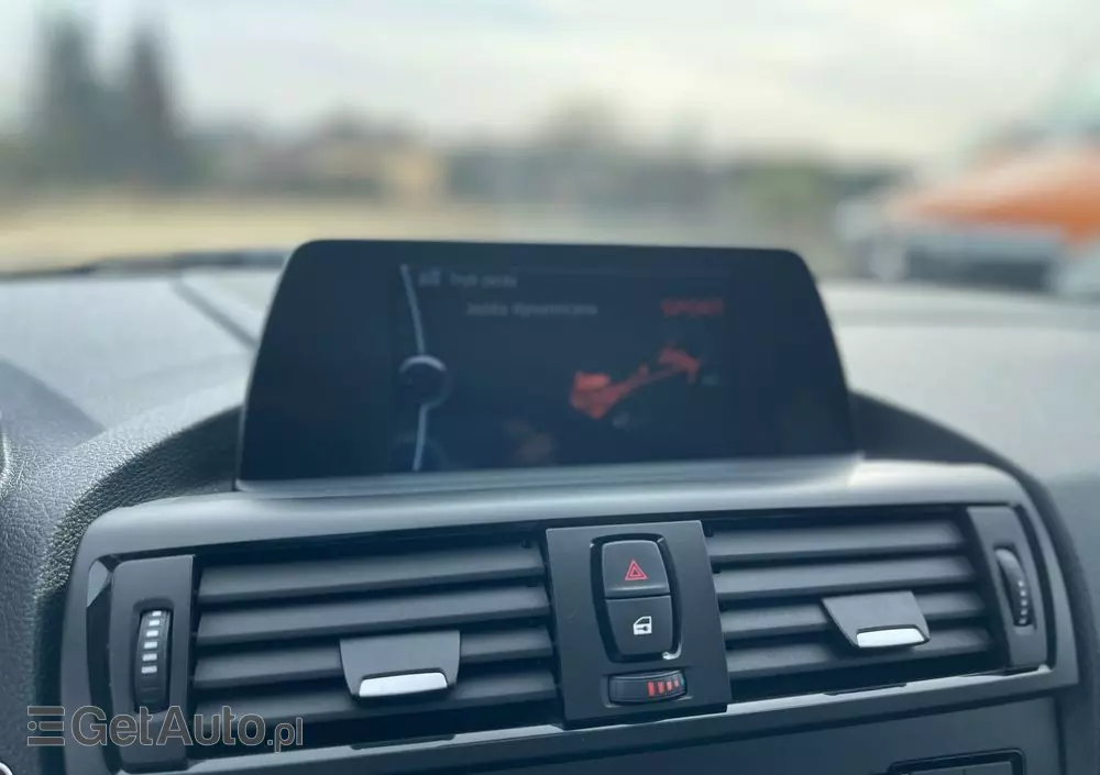 BMW Seria 1 114d Advantage