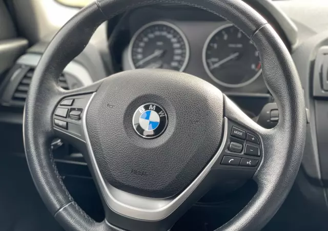 BMW Seria 1 114d Advantage