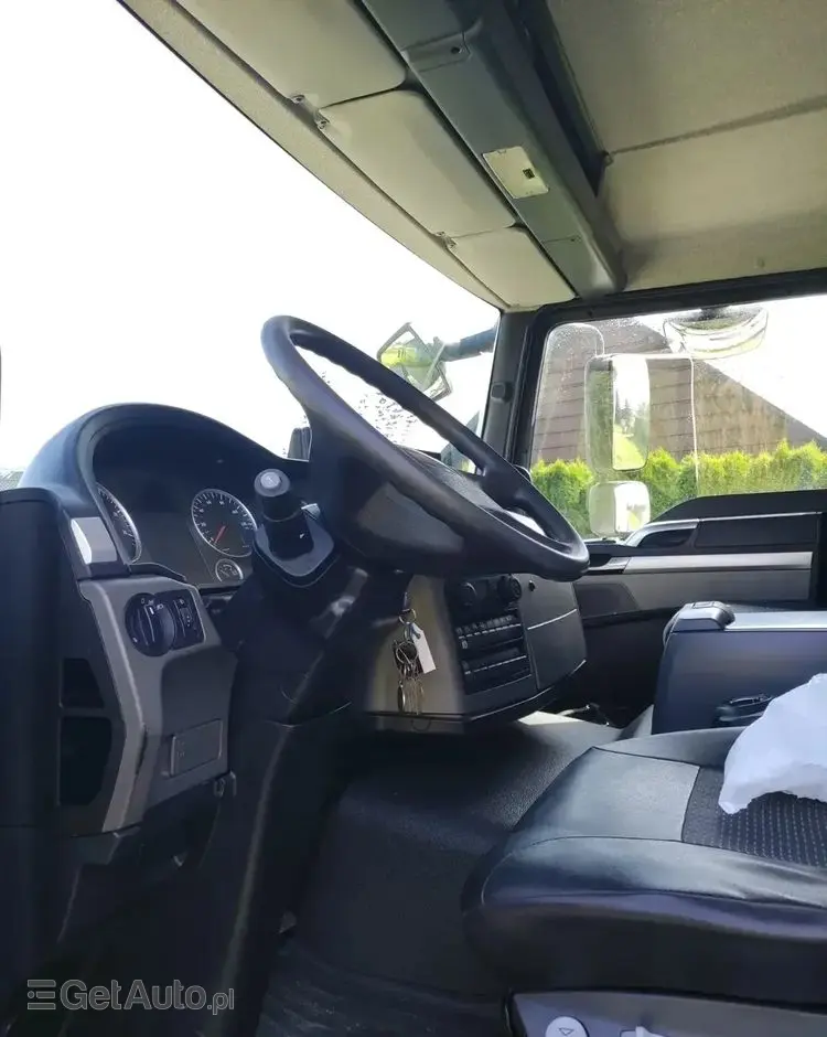 MAN TGM 18.290 kontener , winda 