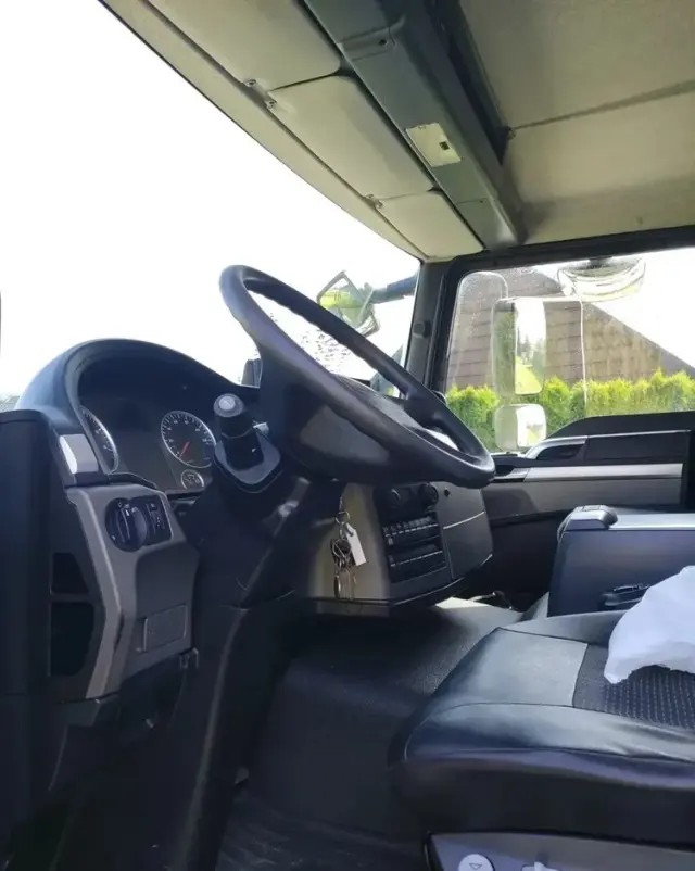 MAN TGM 18.290 kontener , winda 